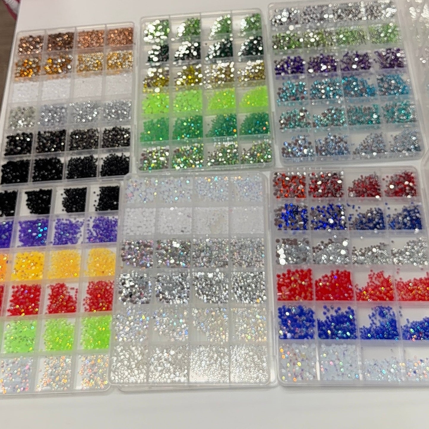 Rhinestone box mix •24 grid - JTessentials