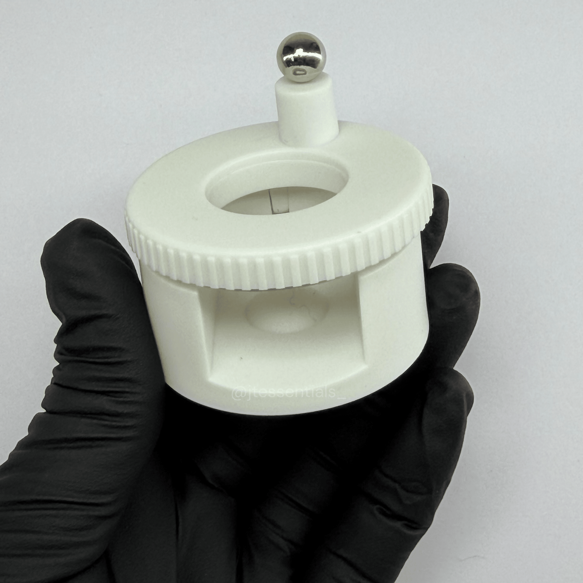 Rotating Cate eye Magnet - JTessentials
