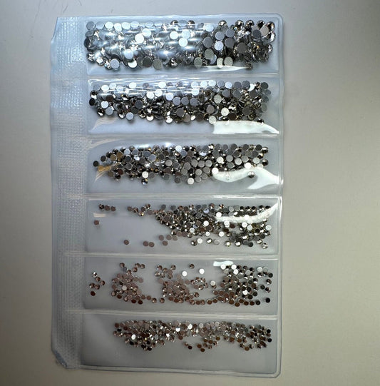 Silver rhinestone flat back - 6 grit pack of crystals for nail decoration - JTessentials