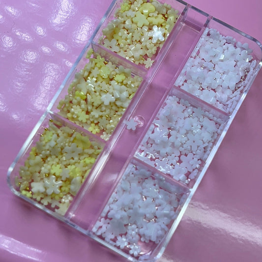 Yellow & White Resin Flower BOX - JTessentials
